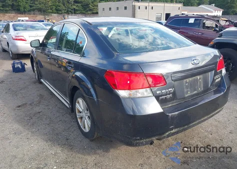 2010 Subaru Legacy 2.5I Premium z USA, uszkodzony, nr VIN 4S3BMBG60A3239194
